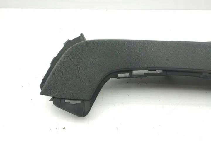 ARRIÈRE GAUCHE MOULURE DÉCORATIVE SEUIL AUDI Q2 REÇU 81A867767 1.0L GASOLINE 85KW