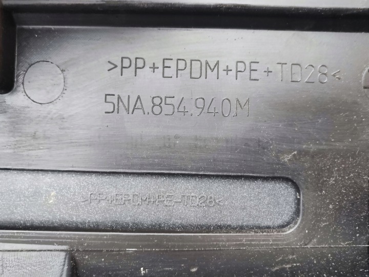 MOULURE PORTES DROIT AVANT AVANT VW TIGUAN II 2 R LINE 5NA 18- 5NA854940 M