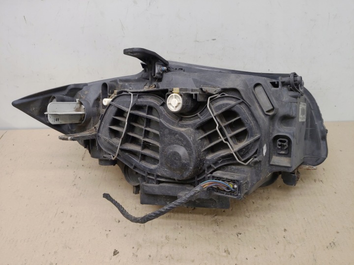 PHARE AVANT GAUCHE BMW 1 E87 LIFT 07-11 UK