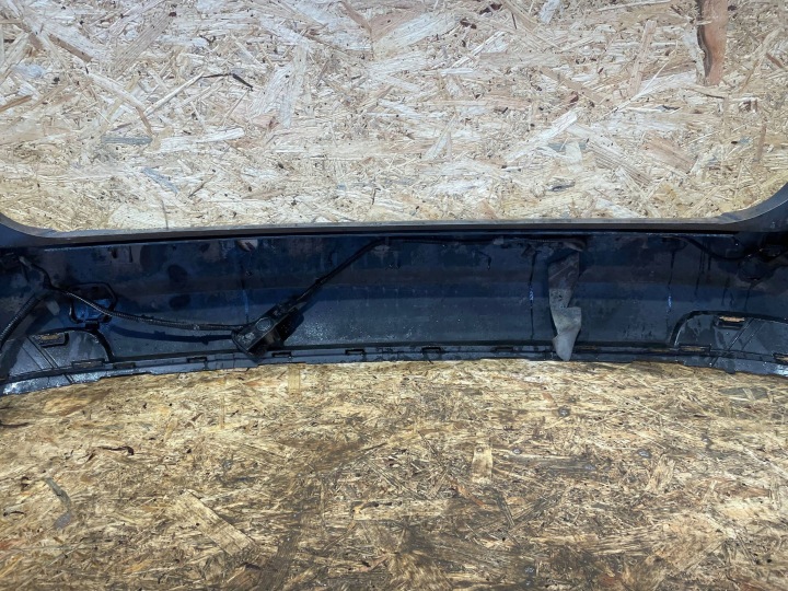 VOLVO V50 V-50 LIFT 07-12 PARE-CHOCS ARRIÈRE ARRIÈRE
