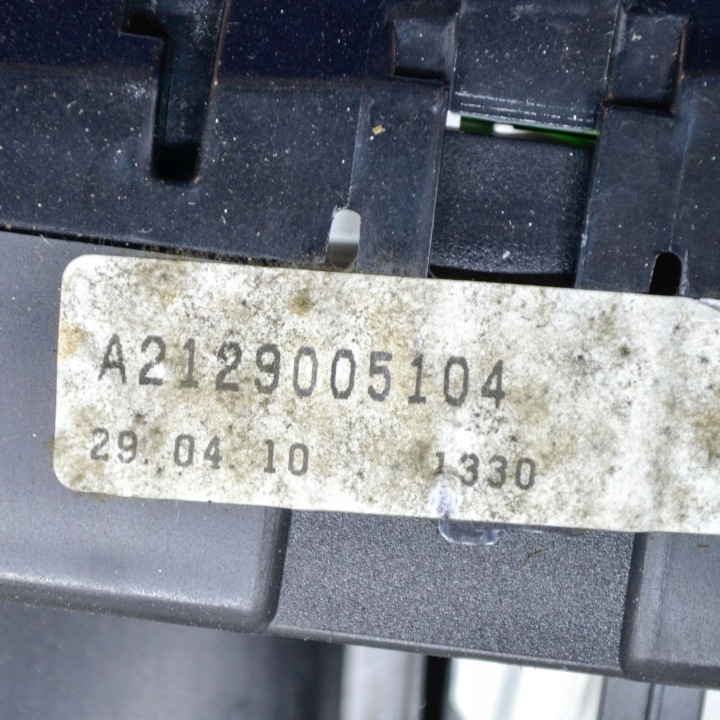 MERCEDES-BENZ E A207 2010 COMPTEUR COMPTEUR DE VITESSE