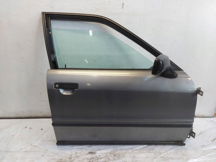 PORTES BRODERIE DROIT AVANT DROIT AVANT AUDI 80 B4 BERLINE LIMUZYNA (8C2)
