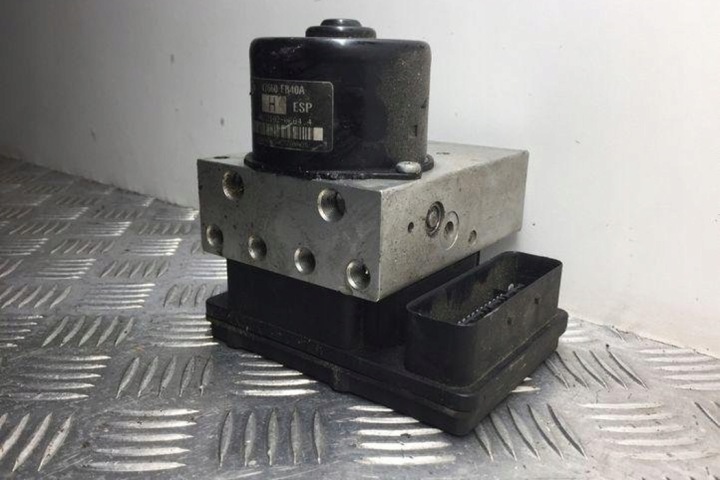 POMPE ABS NISSAN PATHFINDER III (R51) 47660EB40A 2.5L DIESEL 128KW 2008