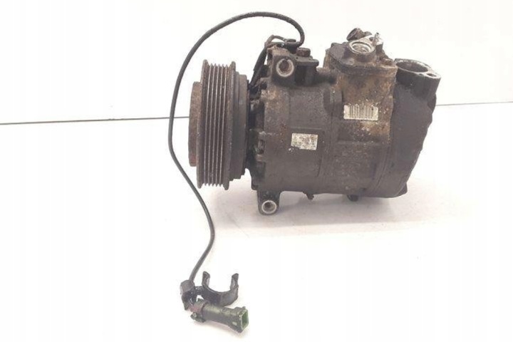 COMPRESSEUR DE CLIMATISATION AUDI A6 AVANT (4B5, C5) 4B0260805B 2.4L GASOLINE