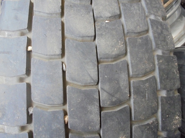 LLANTAS 22.5 I NEUMÁTICOS CONTINENTAL 315/70R22.5 MAN MERCEDES IVECO DAF 