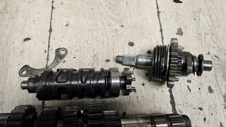 BOÎTE DE VITESSES MÉCANISME DE CHANGEMENT DE VITESSES PROGRAMMEUR YAMAHA RD500 47X