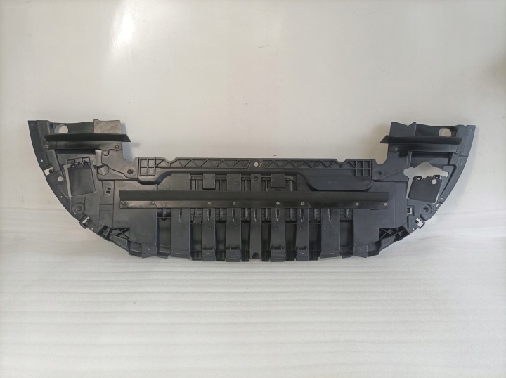 RENAULT MEGANE IV PLAQUE PROTECTION PARE-CHOCS AVANT 622355835R