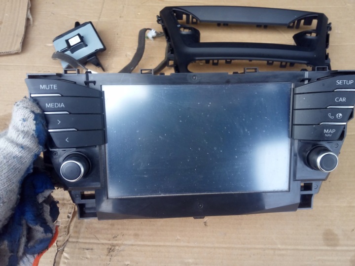 TOYOTA AVENSIS T27 II LIFT T29 15-18 RADIO TACTILES ORIGINAL D'OCCASION