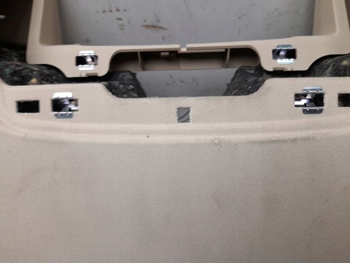 ÉTAGÈRE COUVERCLES DE COFFRE CENTRALE BMW 7 2017 7411503