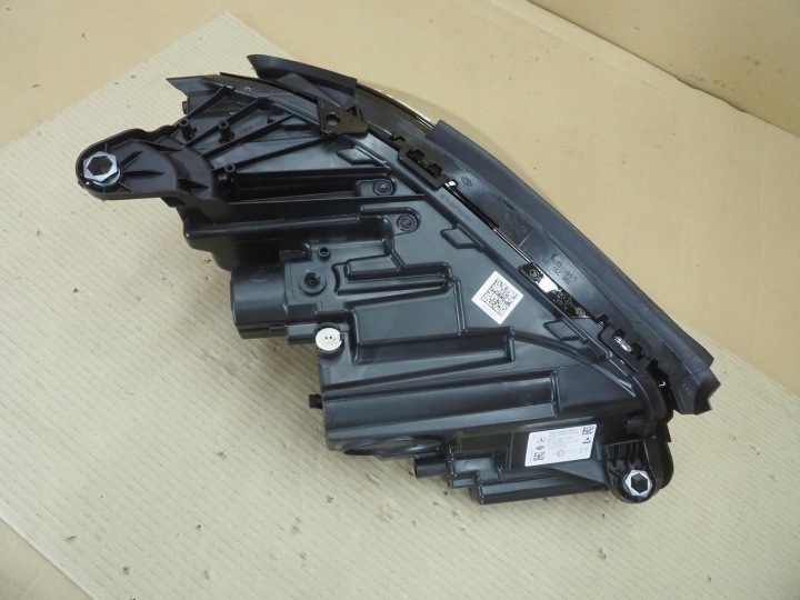 MERCEDES W213 PHARE AVANT GAUCHE LED HIGH PERFORMANCE NEUF
