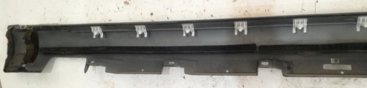 AUDI A8 4H MOULURE SEUIL DROITE 4H0853860B