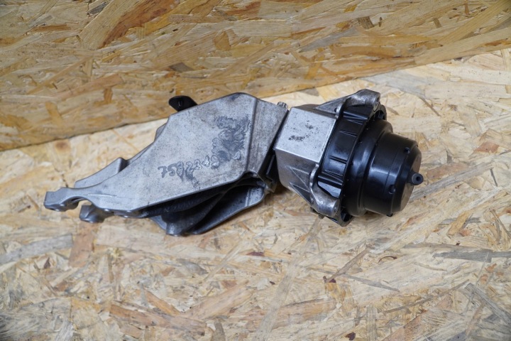 POIGNÉE COUSSIN MOTEUR GAUCHE 7582319 DROITE 7582320 BMW 3 G20 G21 320D 20-