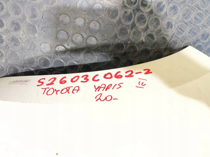 TOYOTA YARIS IV 4 20- MAZDA 2 HYBRID 22- PARE-CHOCS ARRIÈRE ARRIÈRE