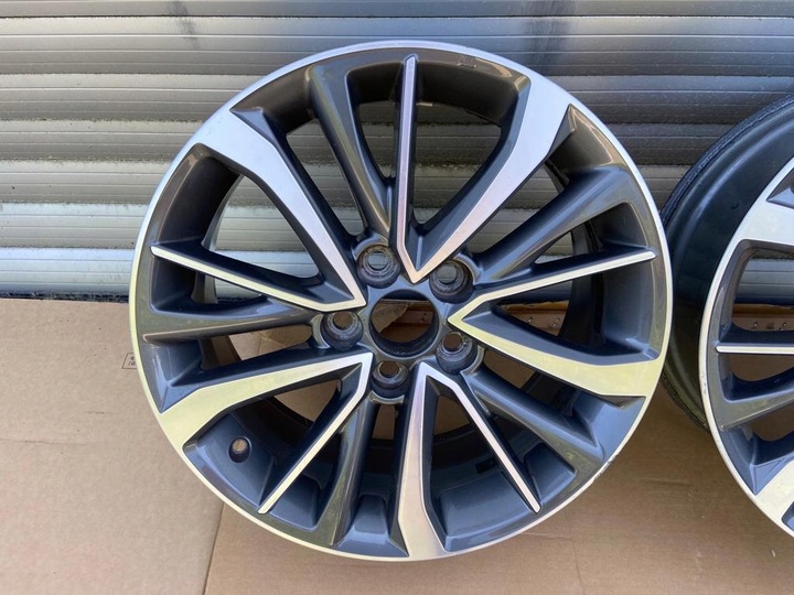 TOYOTA VERSO 17X7 ET45 5X114.3 LLANTA ALUMINIO 