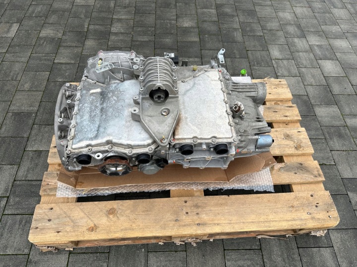 FERRARI SF90 BOÎTE DE VITESSES GEARBOX 990446 847147