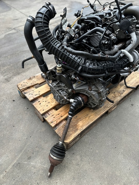 MOTEUR TRAFIC VIVARO PRIMASTAR MOVANO MASTER 2.5 DCI LIFT G9U 630 G9U630