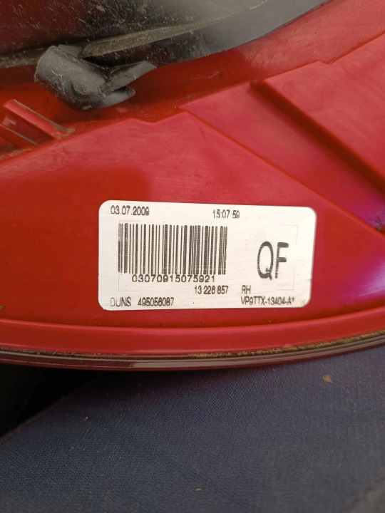 PHARE ARRIÈRE DANS CLAPET OPEL INSIGNIA A UNIVERSEL 13226857