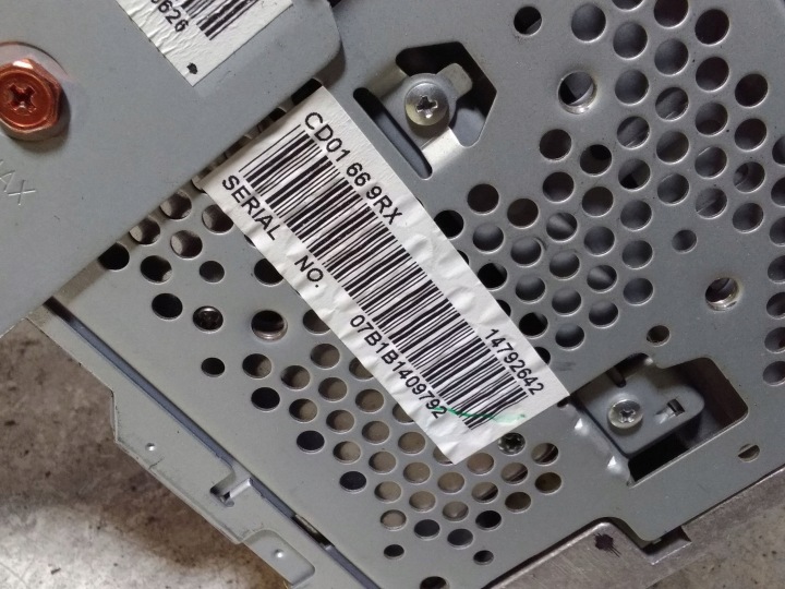 RADIO SANS NAVIGATION MAZDA 5 (CR19) CC4566ARX 2.3L GASOLINE 115KW 2008