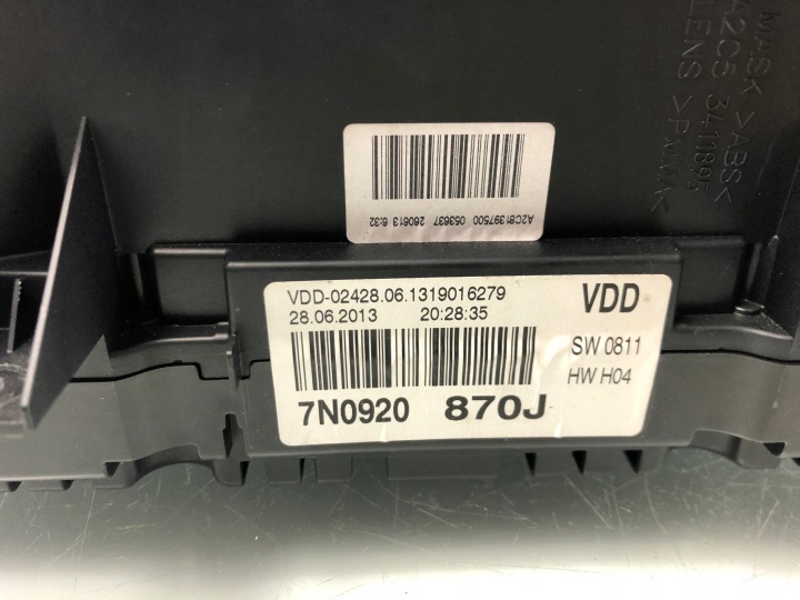 VW SHARAN COMPTEUR 7N0920870J SW0804 HWH04 2012R