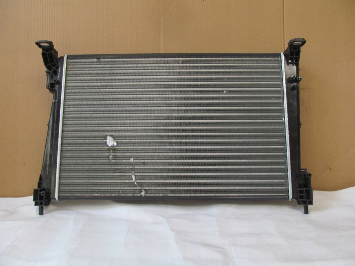 FIAT GRANDE PUNTO 05-12 RADIATEUR EAU LIQUIDE C512