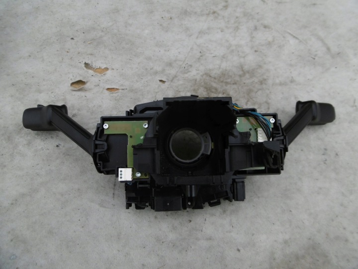COMMUTATEUR COMPOSITE 5Q0953507HN VW GOLF VII LIFT