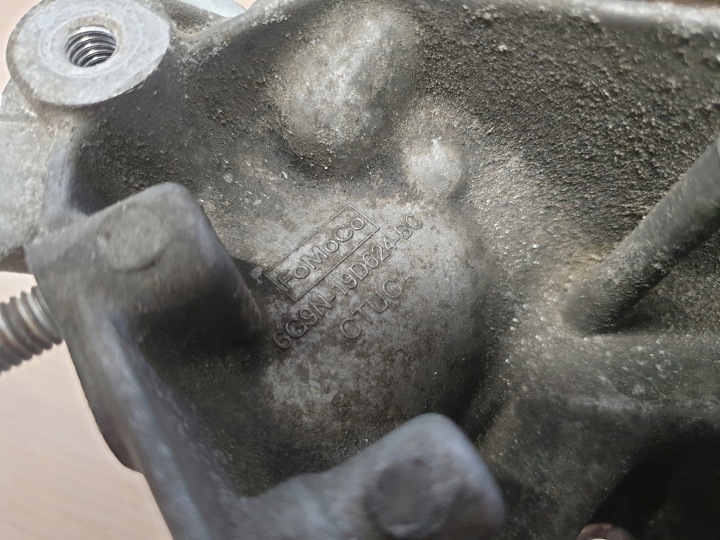 VOLVO 3.2 S80 V70 XC60 XC90 POIGNÉE MOTEUR