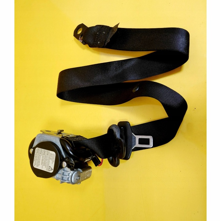 CEINTURE DE SÉCURITÉ DROIT AVANT MITSUBISHI COLT 3D 607131800 NR1789