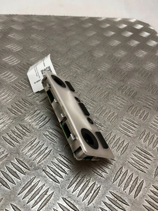 BMW 5 E60 E61 2009 AMPOULE SUFITOWA 6962058
