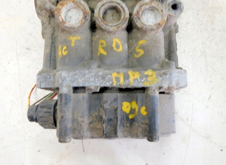 MB ACTROS MP3 MP2 SOUPAPE AIR WABCO 4729051110