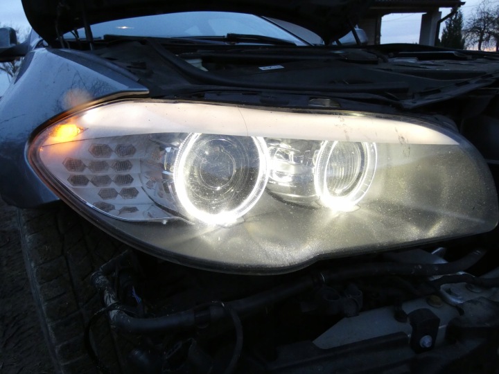 BMW 5 F10 F11 PHARE DROITE BI XÉNON ROTATIF DYNAMIC DROIT 7203256 USA