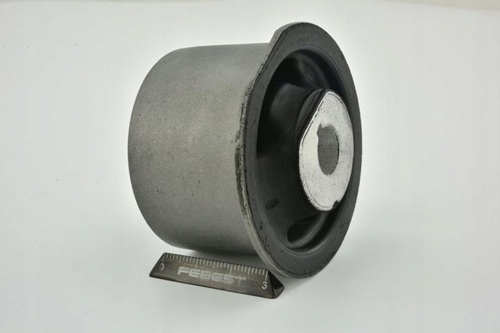 SILENT BLOC AVANT COUSSINS DYFERENCJA JEEP GRAND CHEROKEE III