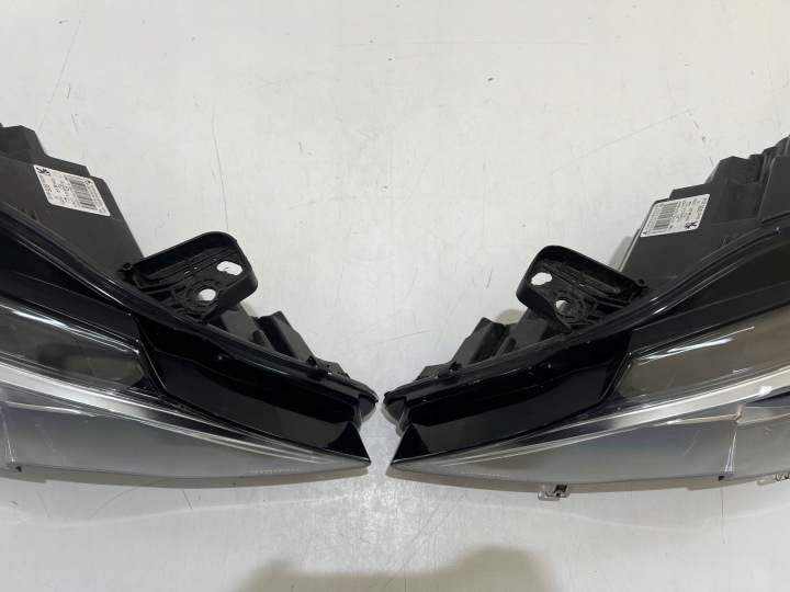 PHARE GAUCHE DROITE ENSEMBLE PEUGEOT 308 T9 ORDINAIRE LENTILLE