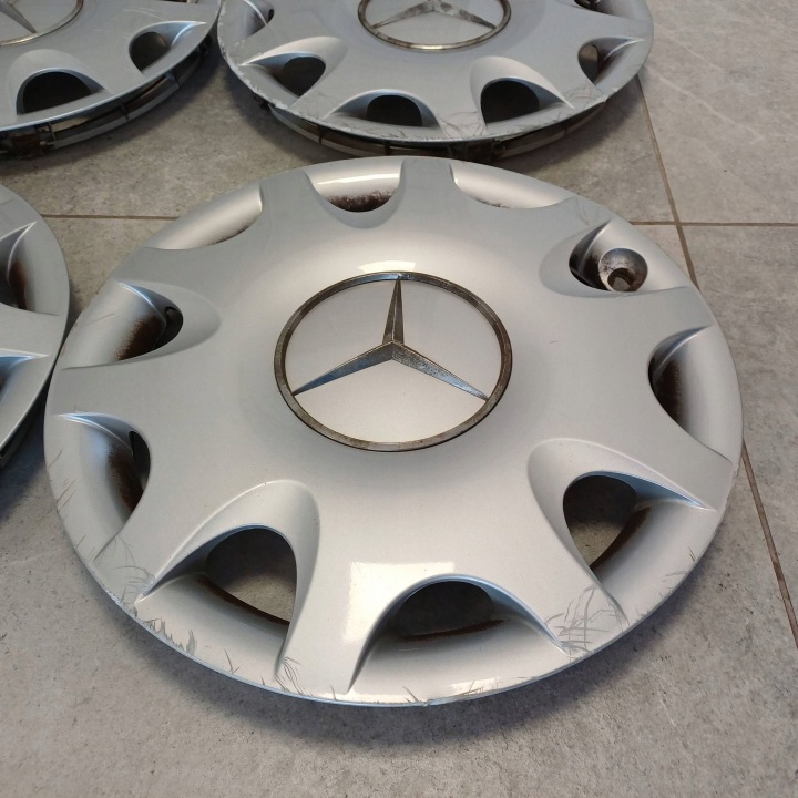 ENJOLIVEURS CHAPEAU 15 MERCEDES ESSENCE A W169 1694000025 NR73 JEU