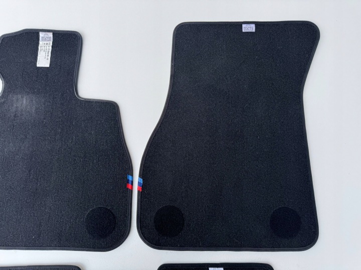 BMW F44 TAPIS DE SOL VELOURS ENSEMBLE 8096796