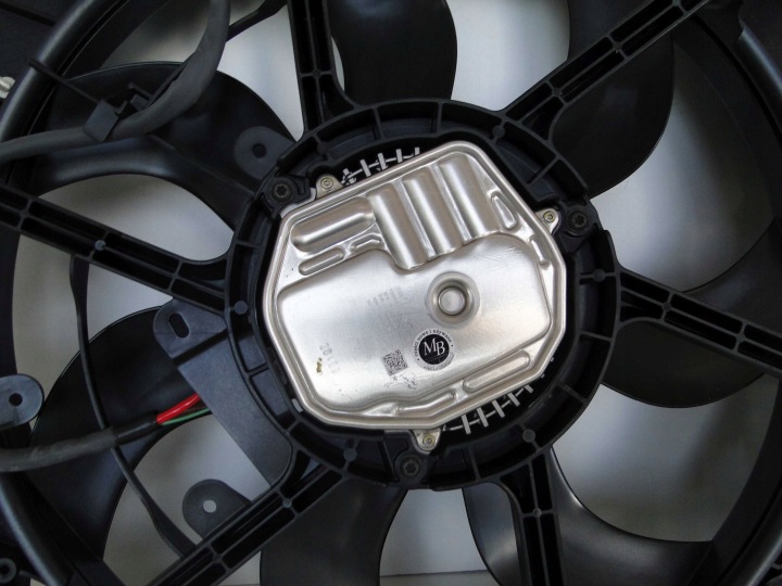MERCEDES VENTILATEUR VENTILATEUR RADIATEURS CITAN 420 W420 T CLASSE