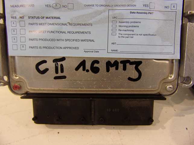 JEEP COMPASS II 1.6 MTJ 17- ORDINATEUR CONTACTEUR D'ALLUMAGE FUSIBLE 68409791AA 52068663