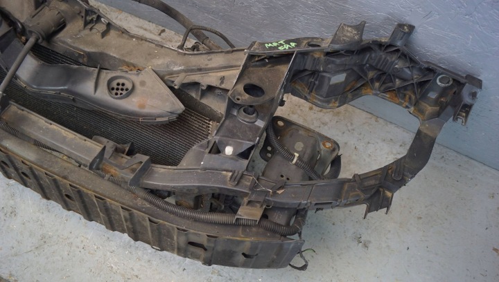 PANNEAU AVANT RADIATEURS FORD C-MAX MK1 1.6 B (D603)