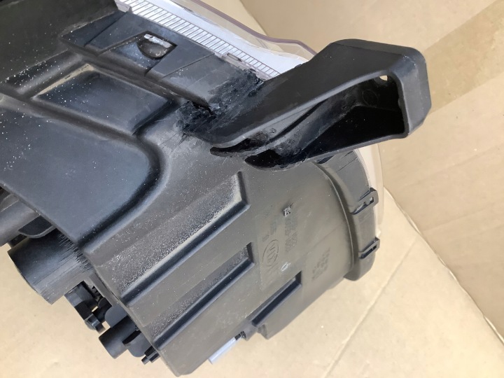 KIA NIRO PHARES ANTIBROUILLARD FJD GAUCHE AVANT 92201 G5000. „57”