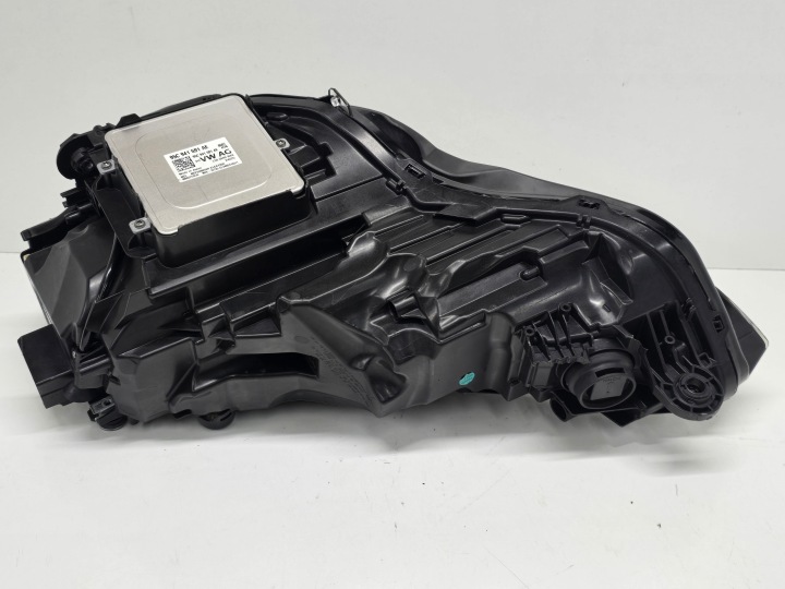 AUDI A5 S5 PHARE COMPLET LED MATRIX DROITE AVANT 8B3941036AA
