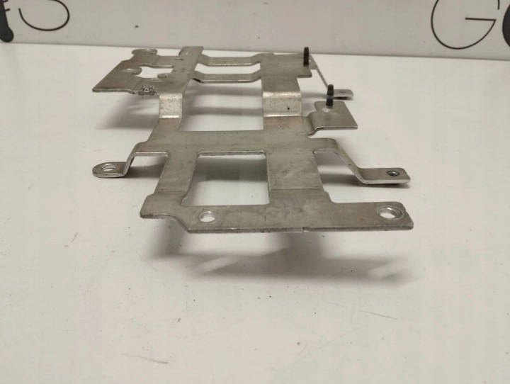 12371. MERCEDES GLE FIXATION RÉSERVOIR PRESSION A1673250000