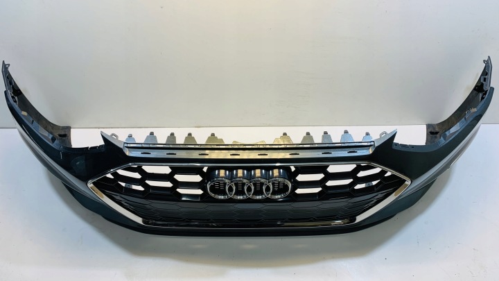 AUDI A4 8W5 S LINE 2020-