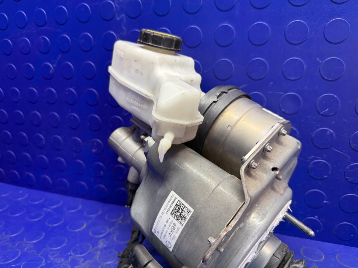 POMPE SERVO FREIN COMPLET AUDI A3 8Y ORIGINAL 5WB614105AK