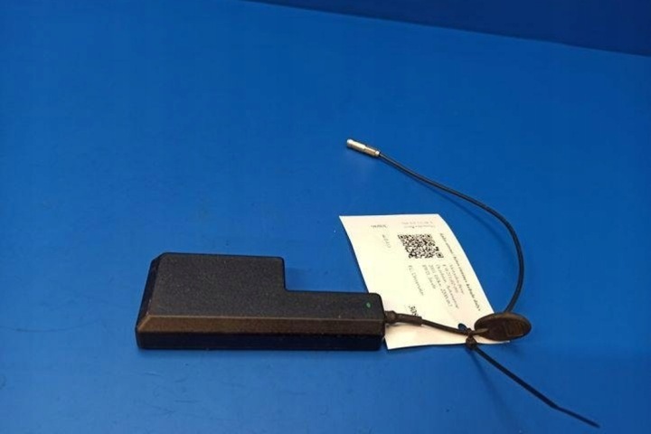 ANTENNE MERCEDES-BENZ E (W211) A2118202775 2.2L DIESEL 75KW 2003