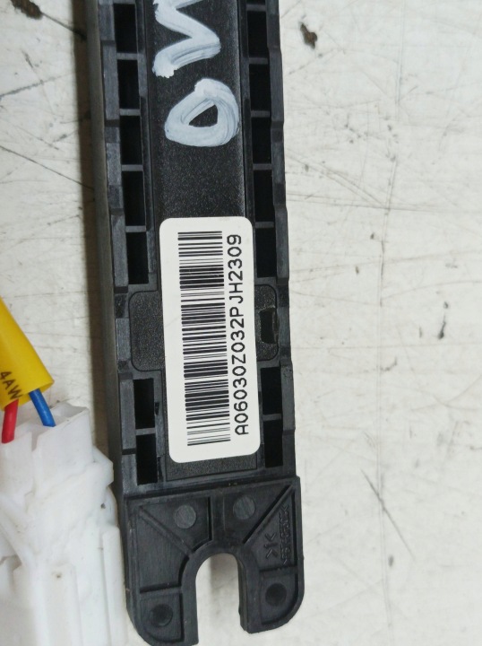 AMPLIFICATEUR ENSEMBLE 95420-D9200 95420-D9100 95420-D9301 KIA SPORTAGE IV