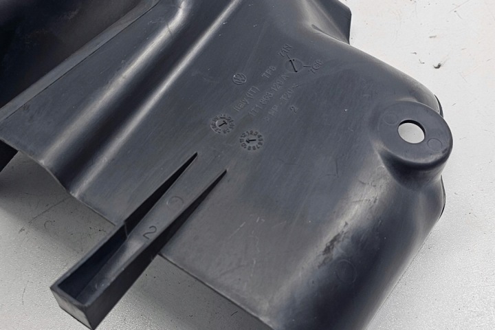 INFÉRIEURE MOULURE DÉCORATIVE TABLEAU DE BORD INSTRUMENTATION VW TOURAN (1T3) 1T1863129A 1.6L