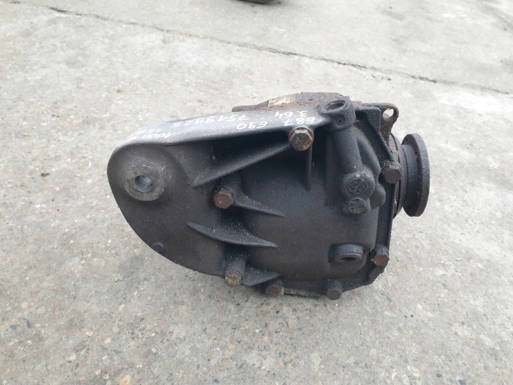 PONT DIFFÉRENTIEL DIFFÉRENTIEL 3.64 BMW E88 BMW E90 7519925