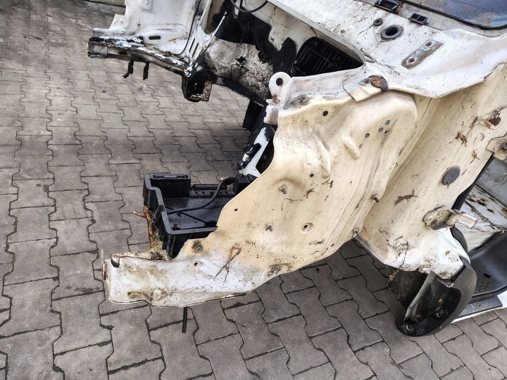 BUDA CABINE REMORQUE IVECO DAILY 3 III FL3 35S11
