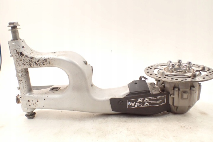 HONDA VFR 1200 F 10-17 BRAS DE SUSPENSION ARRIÈRE CARDAN MANUEL