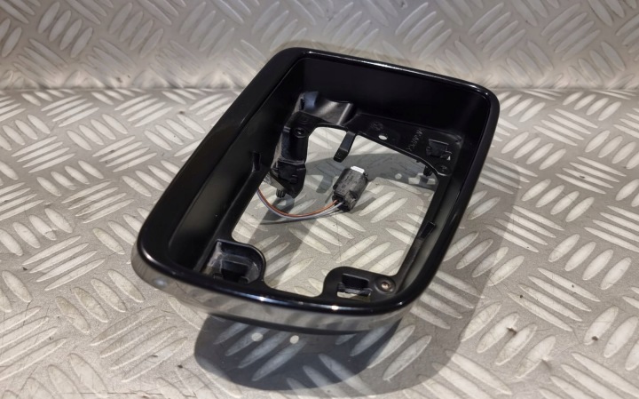 BMW E60 E63 CHÂSSIS CHÂSSIS RÉTROVISEURS DROITE RÉTROÉCLAIRAGE LED BRILLANT 7898180