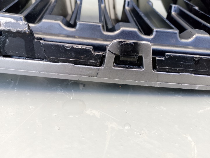 SKODA SUPERB IV 4 3P0 2023- GRILLE CALANDRE RADIATEUR AVANT 3P0853653A